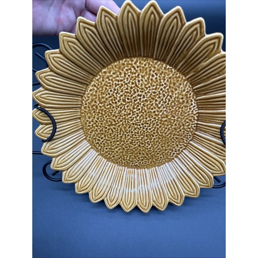 Sunflower Shaped Serving Plate Bowl Stoneware Attached Metal Trivet Stand Pier 1